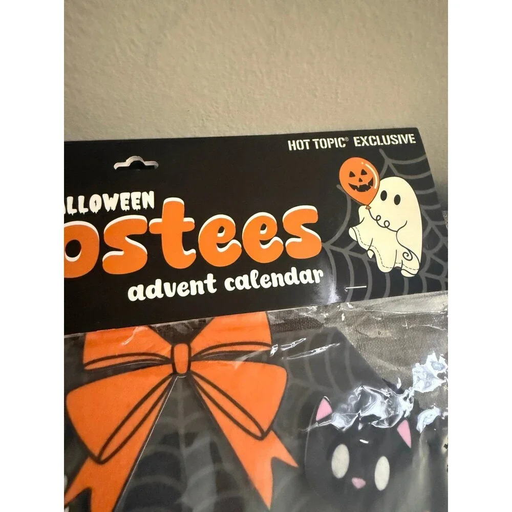 New Halloween Ghostees Pocket Countdown Calendar * Hot Topic Exclusive*
